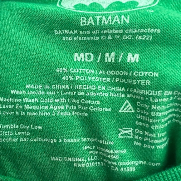 🆕 Batman Joker T-shirt size medium - Picture 3 of 5